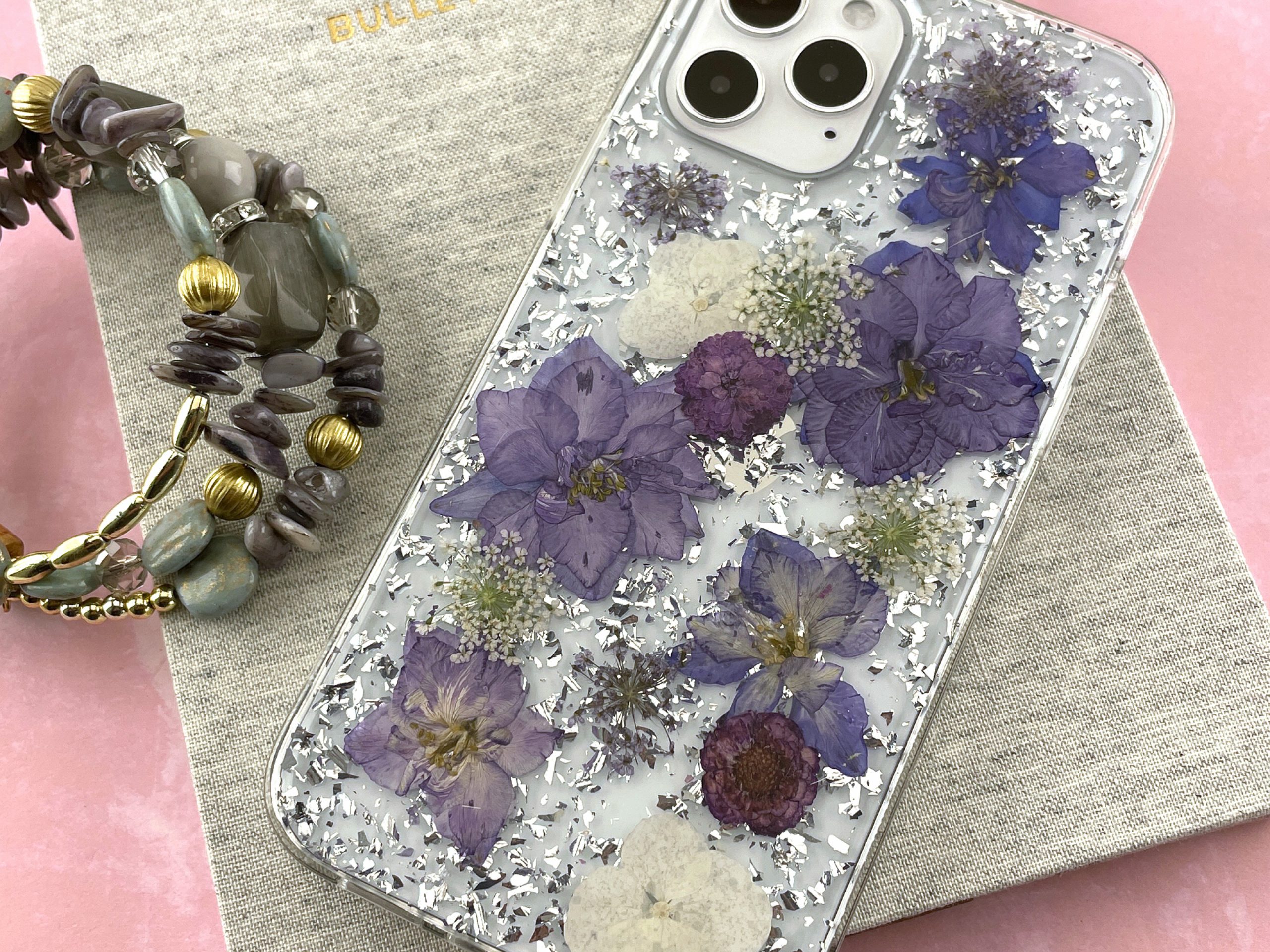 flower.on.book.layout